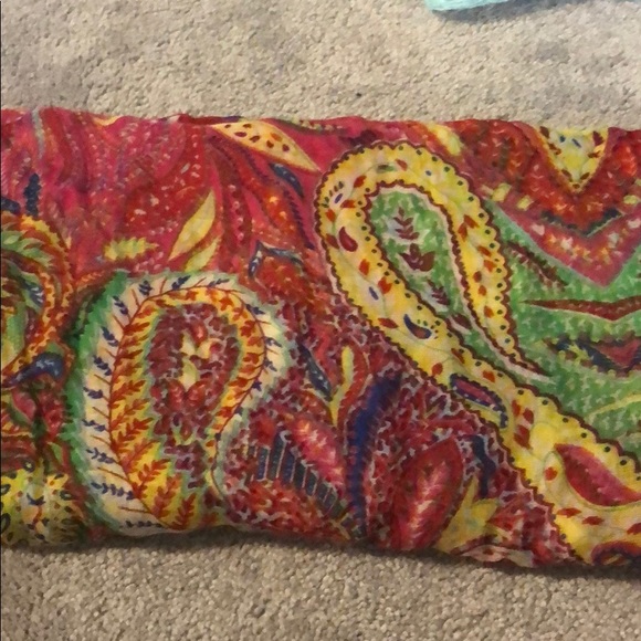 Patterned infinity scarf - Picture 2 of 2